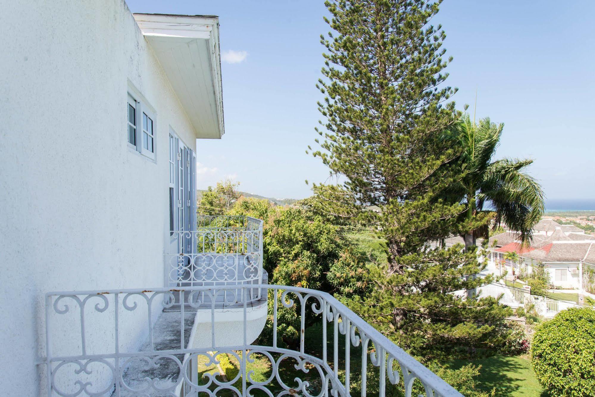 Hatfield South Villa Montego Bay Exterior photo